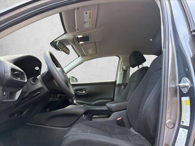Used 2023 Honda HR-V LX image 11