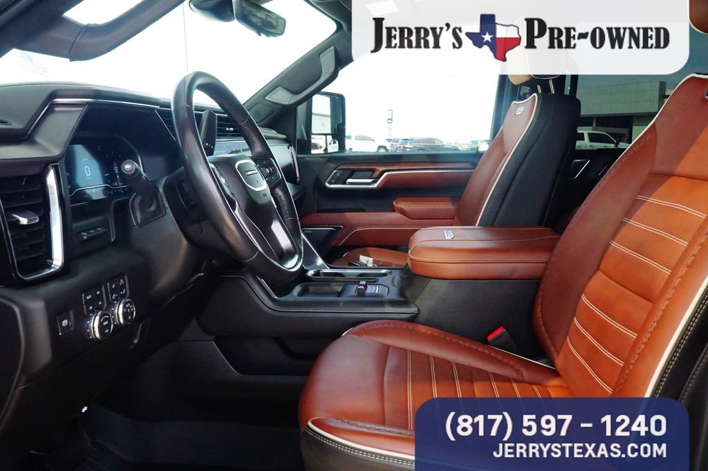 Used 2024 GMC Sierra 2500 Denali Ultimate AWD/4WD image 19