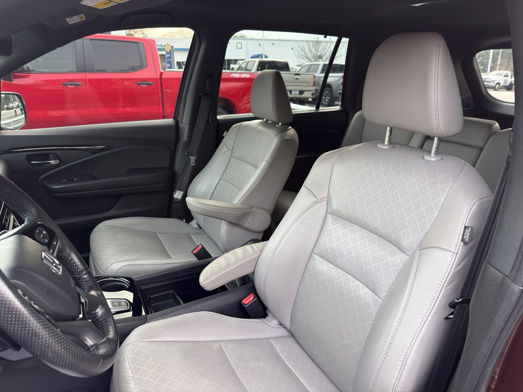 Used 2019 Honda Passport Elite image 14