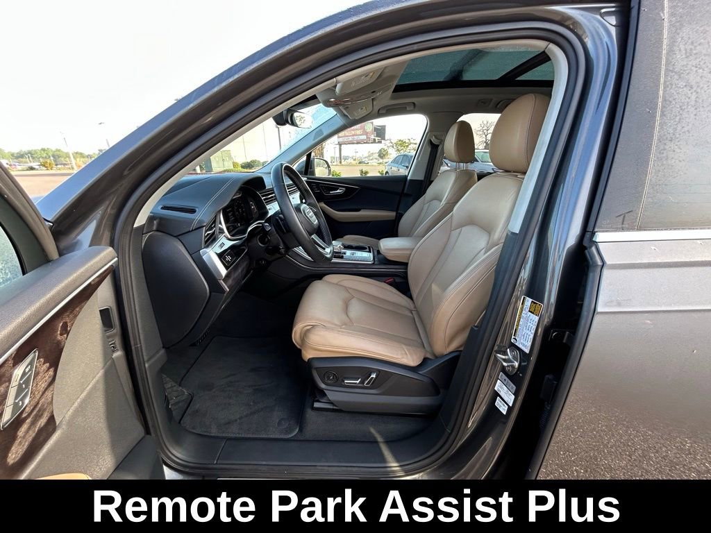 Used 2025 Audi Q7 3.0T Prestige image 15