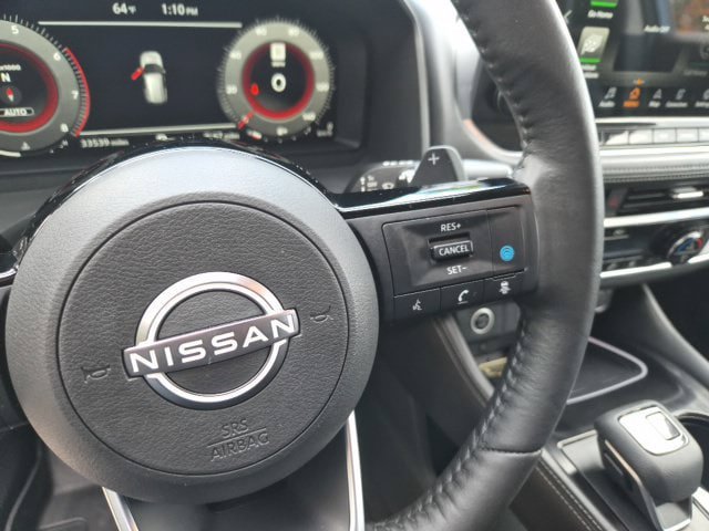 Used 2022 Nissan Rogue Platinum w/ Head-Up Display Package AWD/4WD image 22