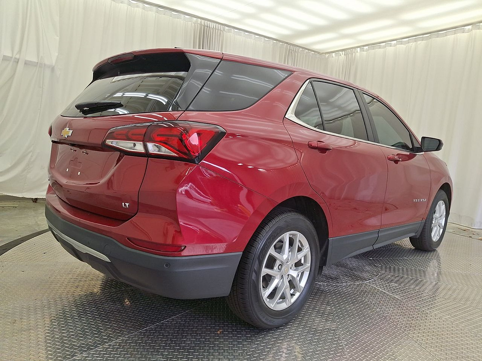 Used 2022 Chevrolet Equinox LT FWD image 28