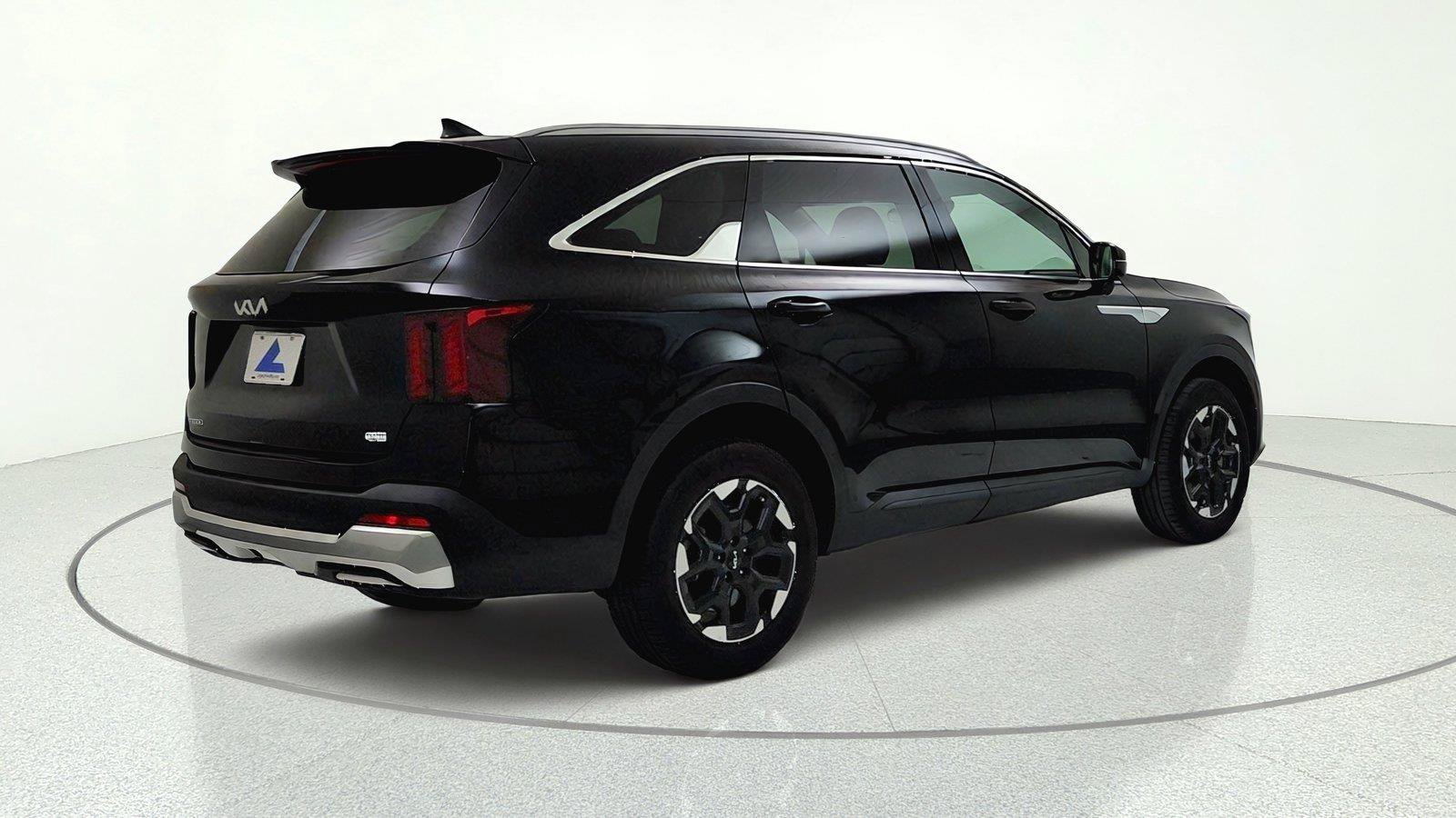 Used 2025 Kia Sorento S AWD/4WD image 12