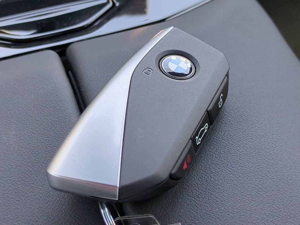 New 2027 BMW 530i xDrive w/ M Sport Package AWD/4WD image 29