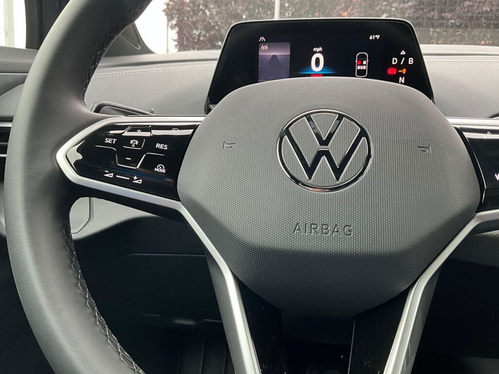 New 2026 Volkswagen ID.4 Pro AWD/4WD image 22