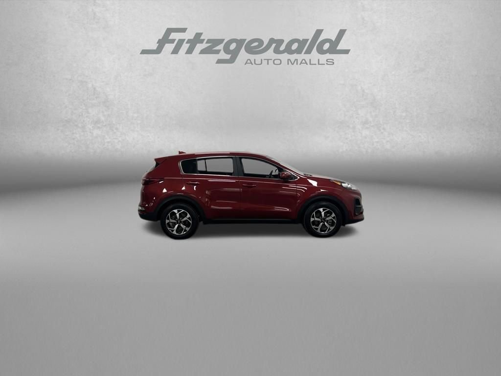 Used 2022 Kia Sportage LX image 8