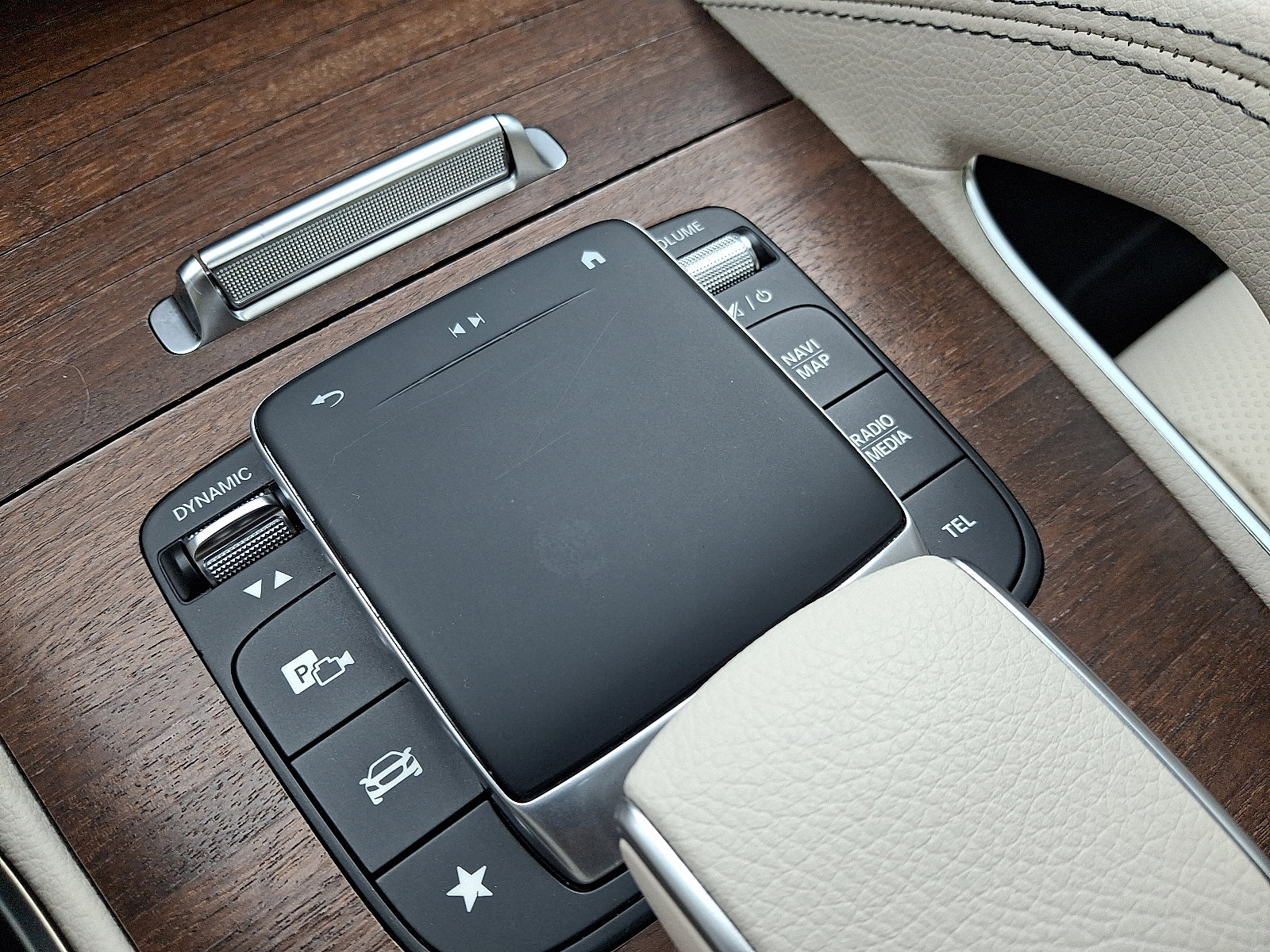 Used 2022 Mercedes-Benz GLE 350 image 24