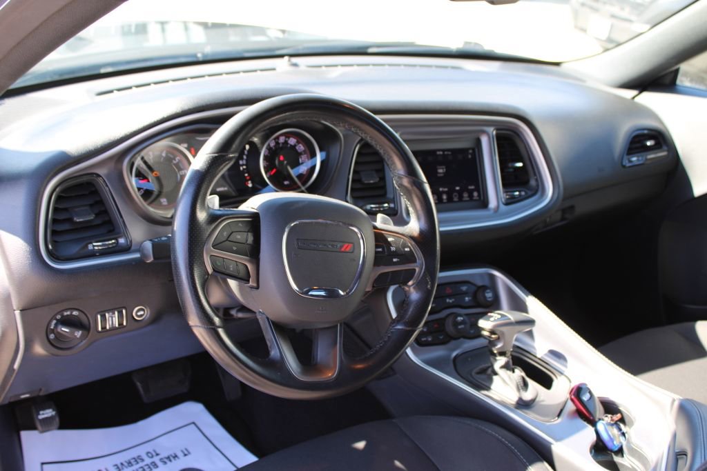 Used 2019 Dodge Challenger GT image 28