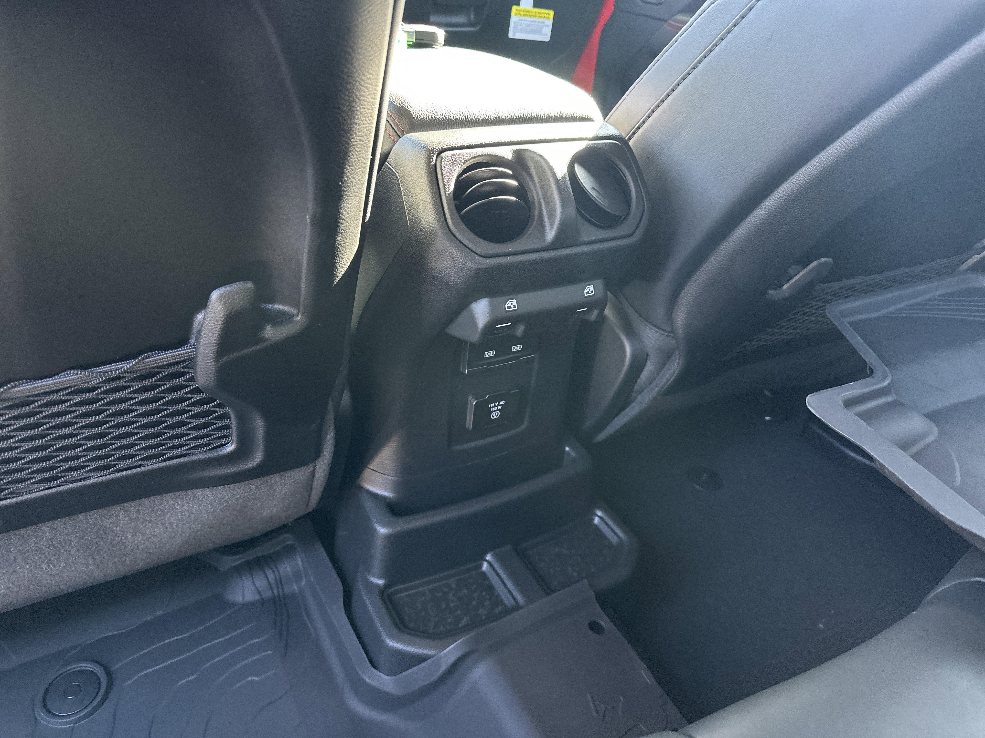 New 2026 Jeep Wrangler Unlimited Rubicon image 32