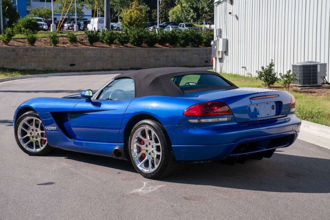 Used 2006 Dodge Viper SRT-10 RWD image 19