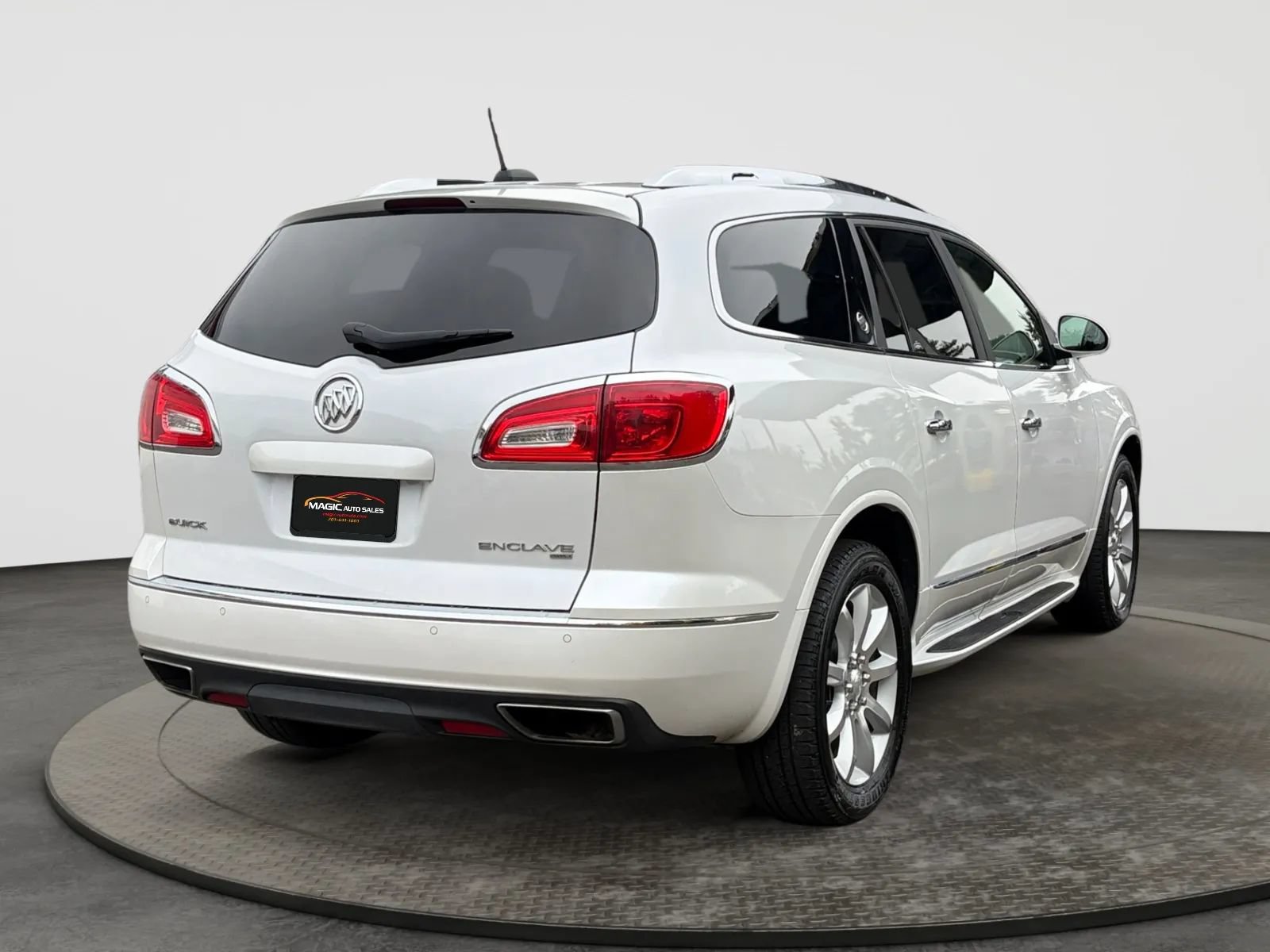 Used 2016 Buick Enclave Premium w/ Experience Buick Package AWD/4WD image 10