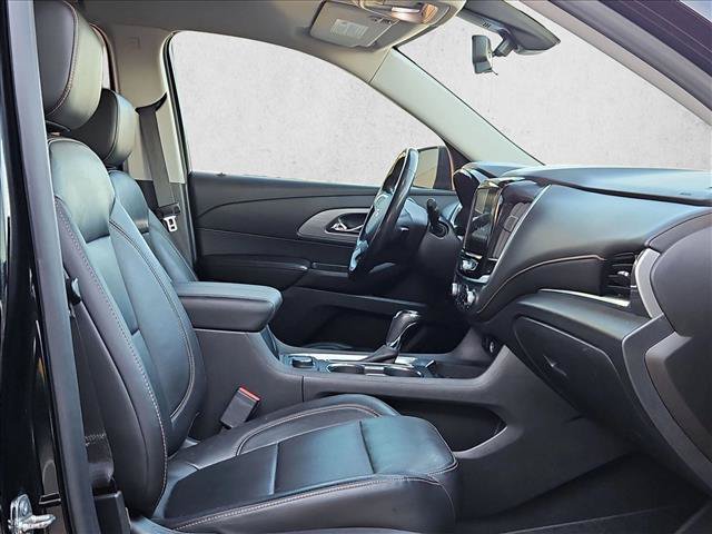 Used 2019 Chevrolet Traverse RS w/ LPO, Floor Liner Package FWD image 18