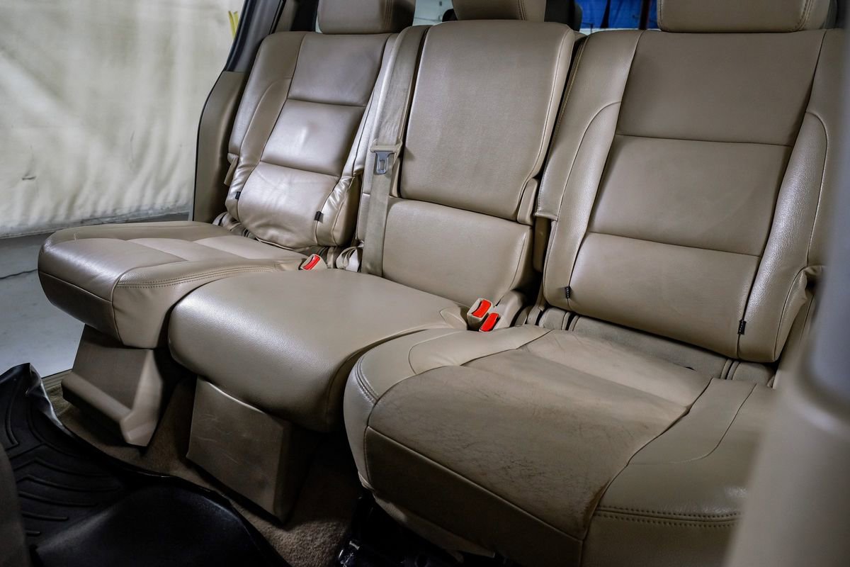 Used 2012 Nissan Armada SV image 29