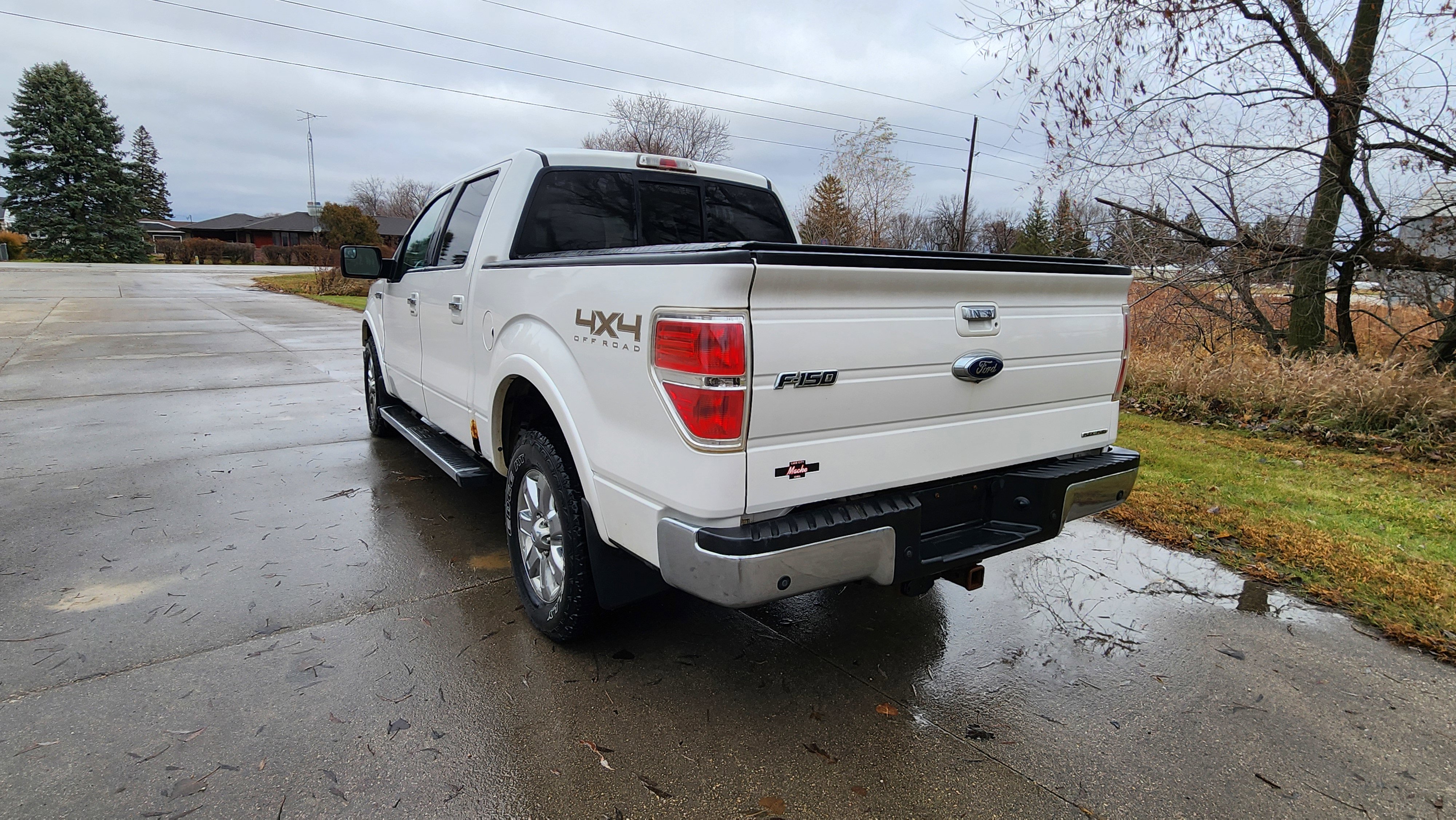 Used 2013 Ford F150 Lariat w/ Luxury Equipment Group image 6