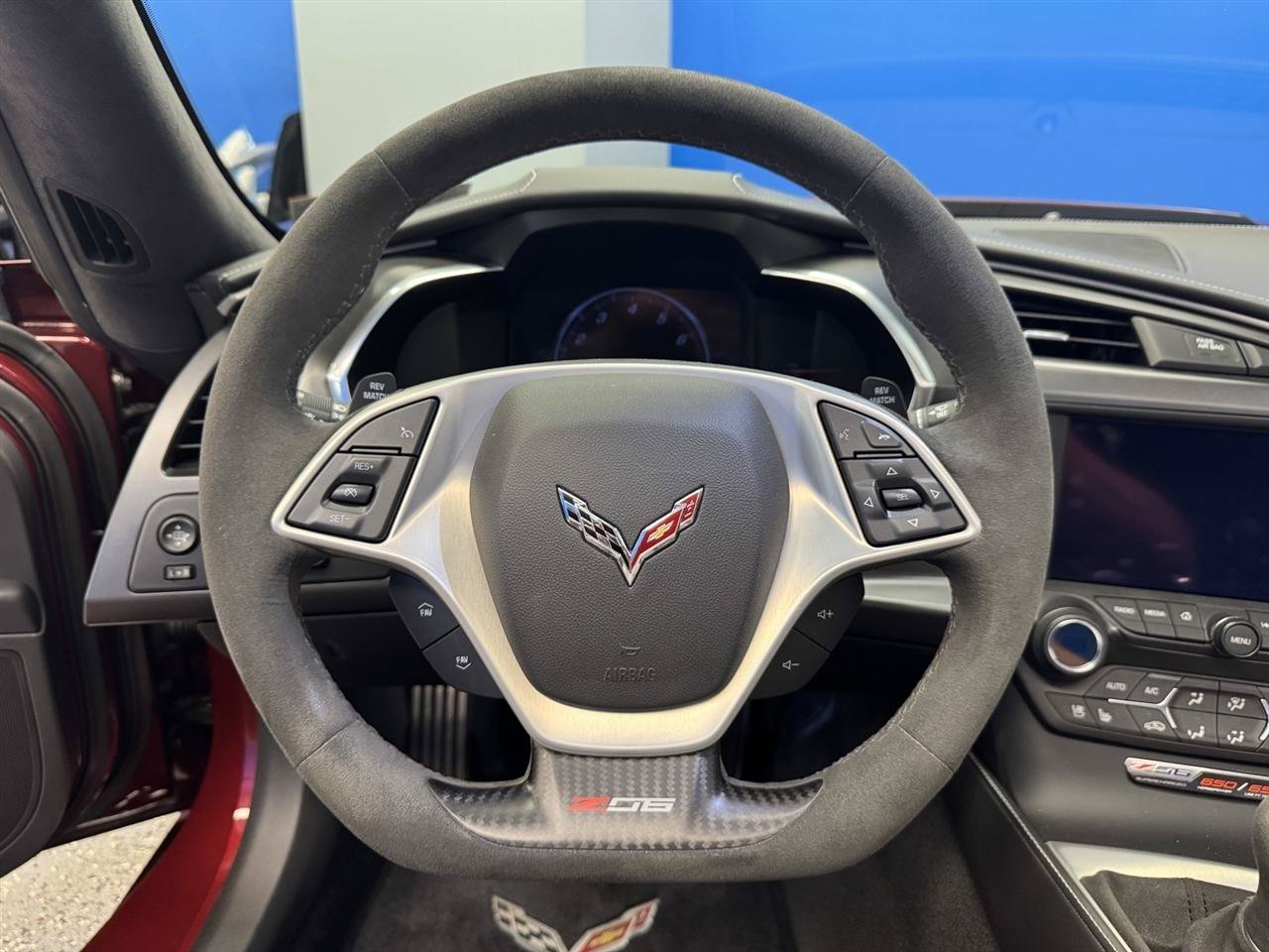 Used 2019 Chevrolet Corvette Z06 RWD image 24