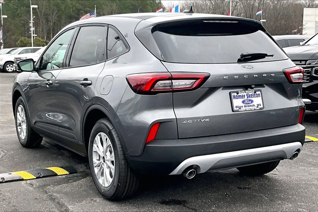 New 2026 Ford Escape Active image 3