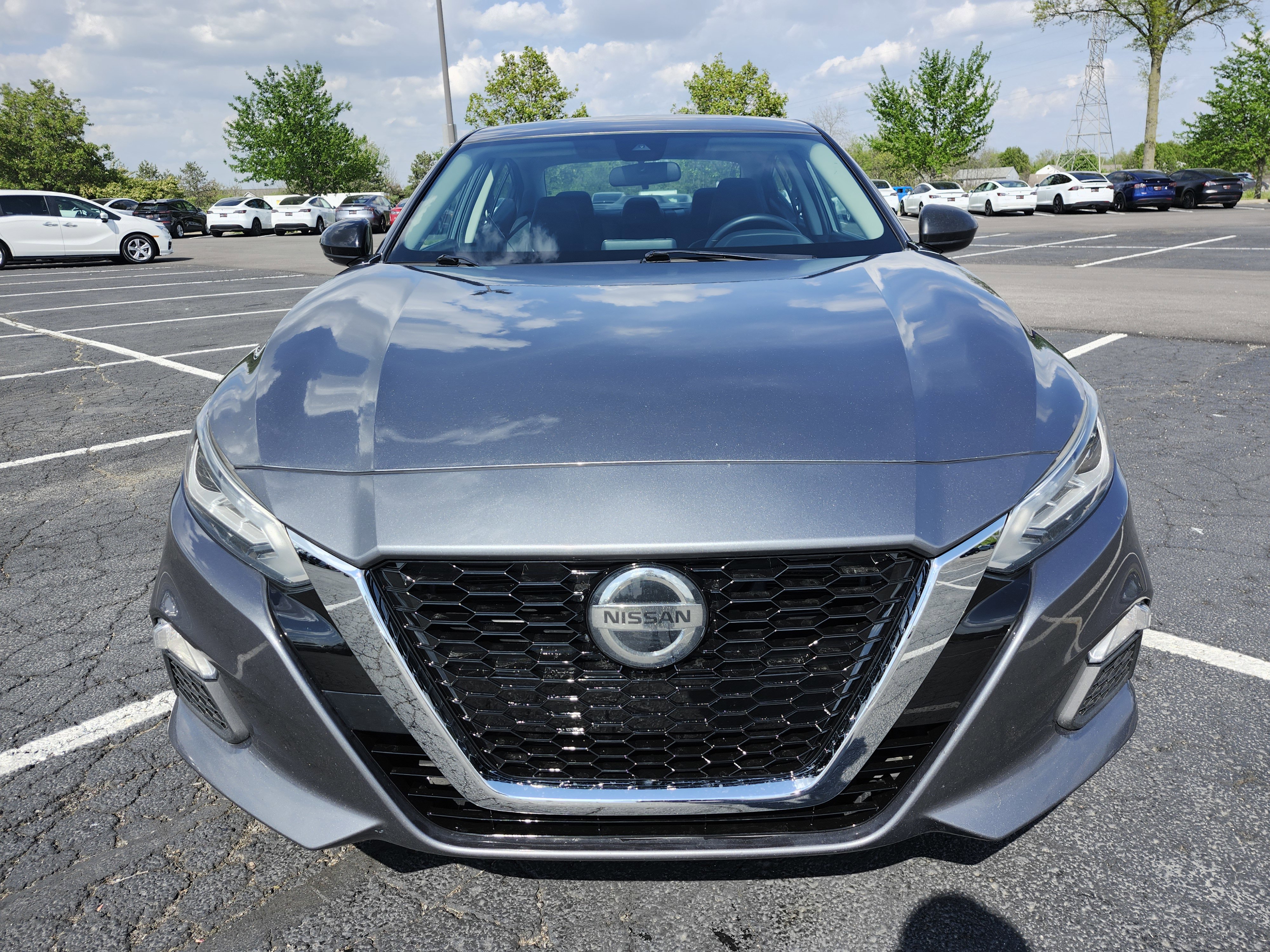 Used 2020 Nissan Altima 2.5 SR w/ Premium Package FWD image 12