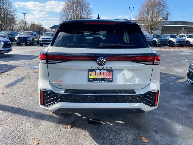 New 2026 Volkswagen Tiguan SE R-Line image 10