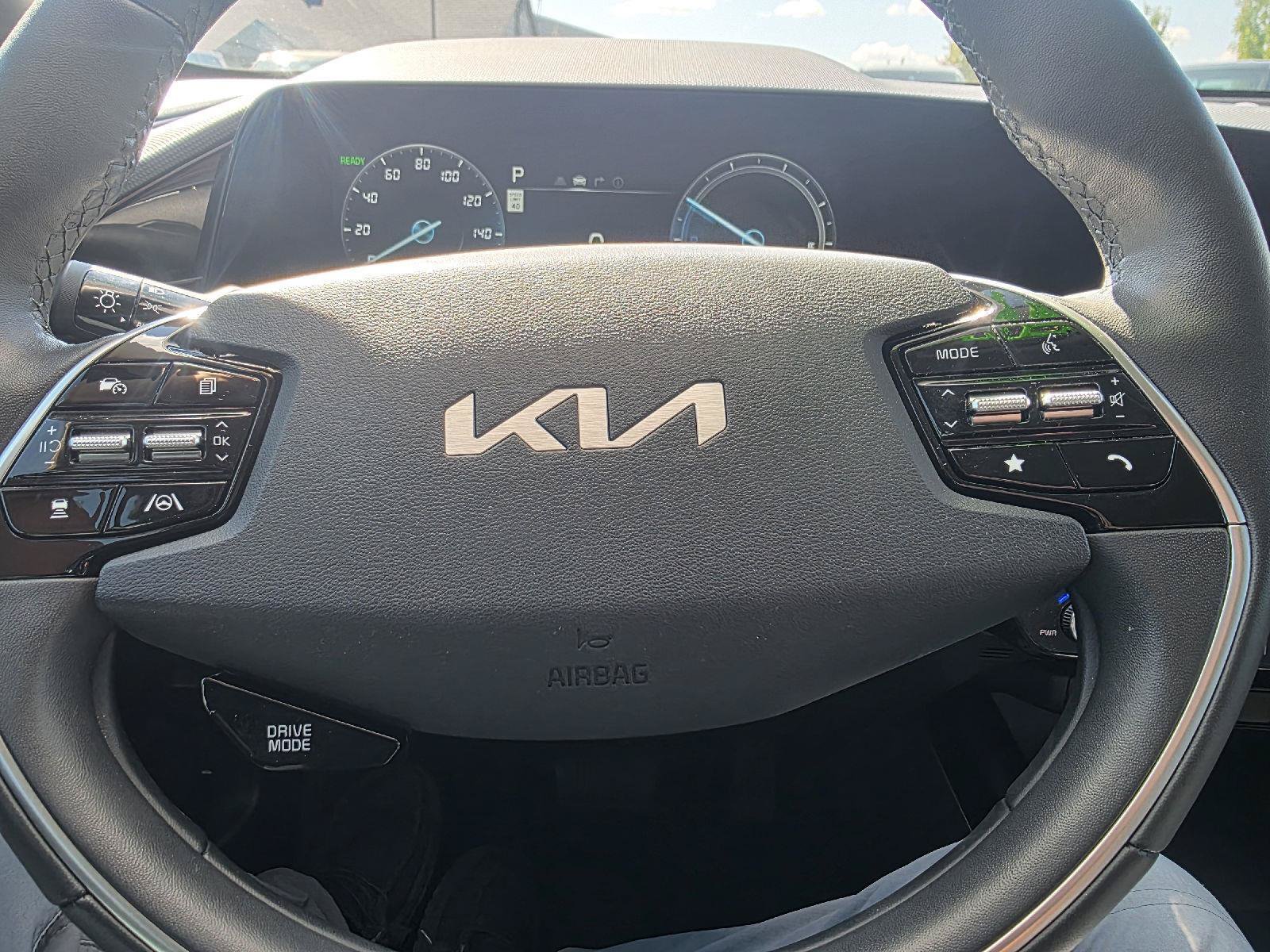 Used 2024 Kia Niro Wind w/ Wind Preserve Package FWD image 13