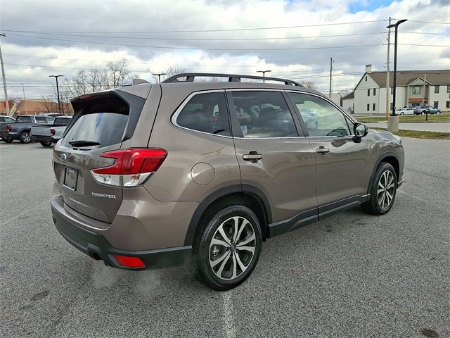 Used 2023 Subaru Forester Limited image 10