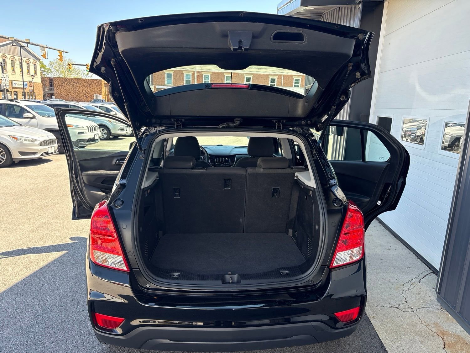 Used 2018 Chevrolet Trax LS FWD image 13