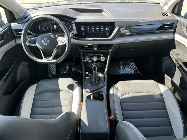 Used 2022 Volkswagen Taos SEL w/ Panoramic Sunroof Package image 28