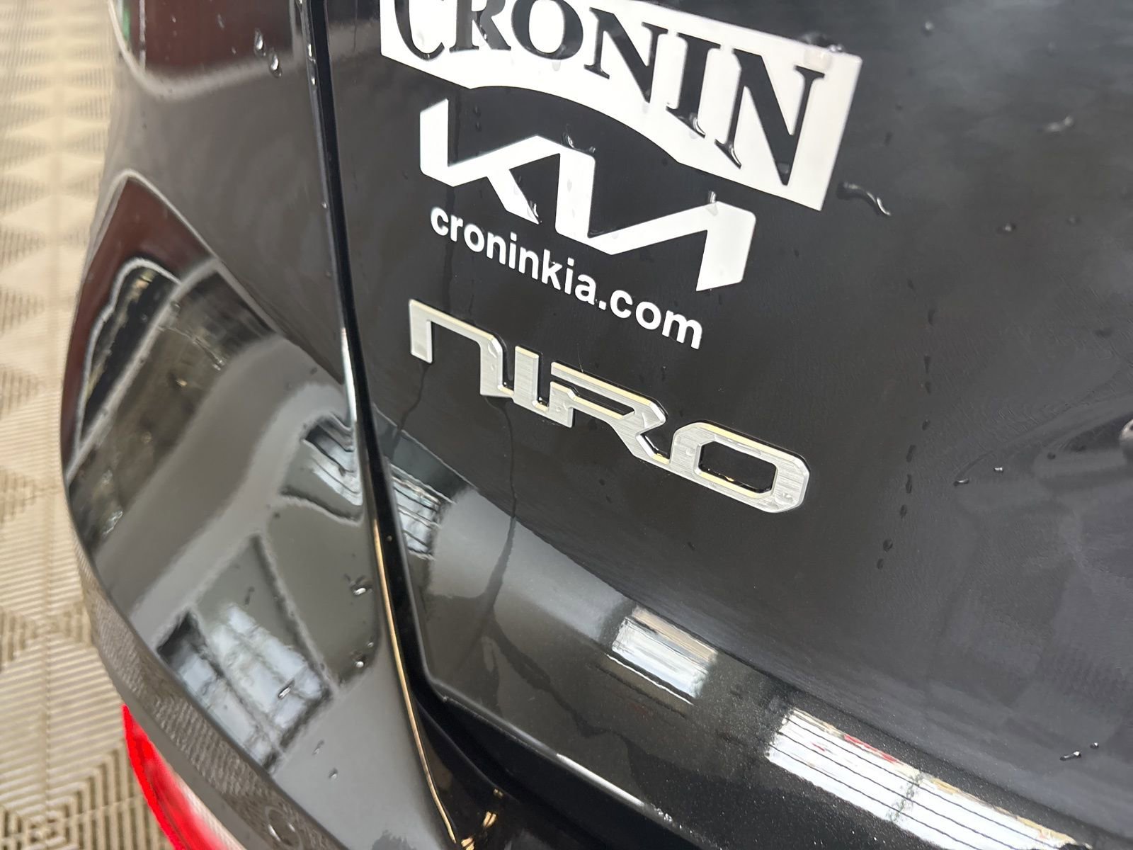 New 2025 Kia Niro EX image 8