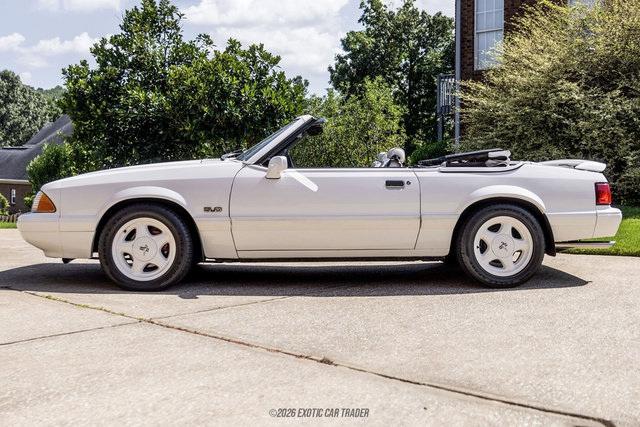 Used 1993 Ford Mustang LX RWD image 3