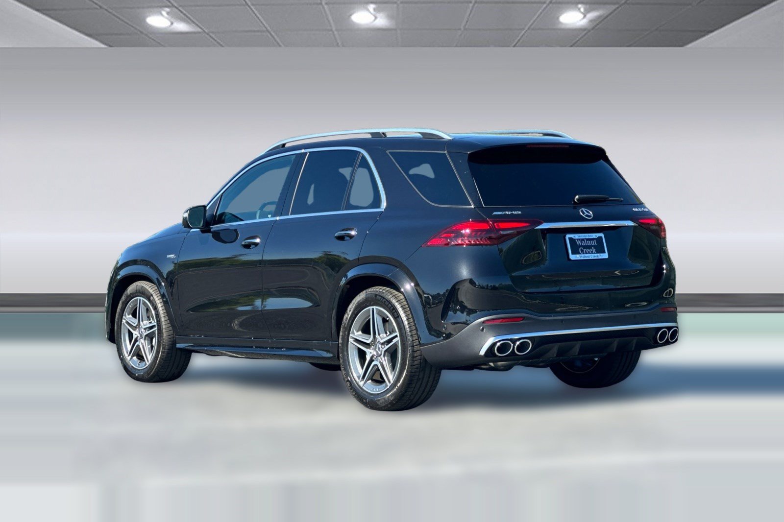 Used 2025 Mercedes-Benz GLE 53 AMG 4MATIC image 3