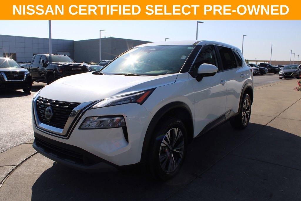 Certified 2023 Nissan Rogue SV image 3