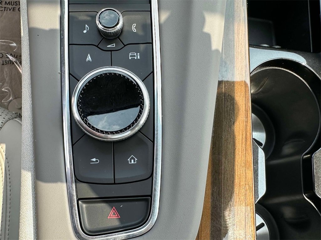 Certified 2024 Cadillac Escalade ESV Sport Platinum w/ LPO, ONYX Package image 26