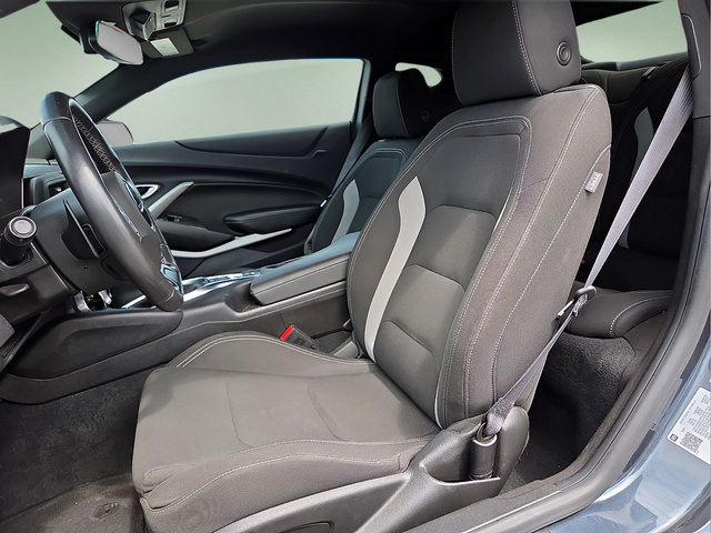 Used 2023 Chevrolet Camaro LT RWD image 17
