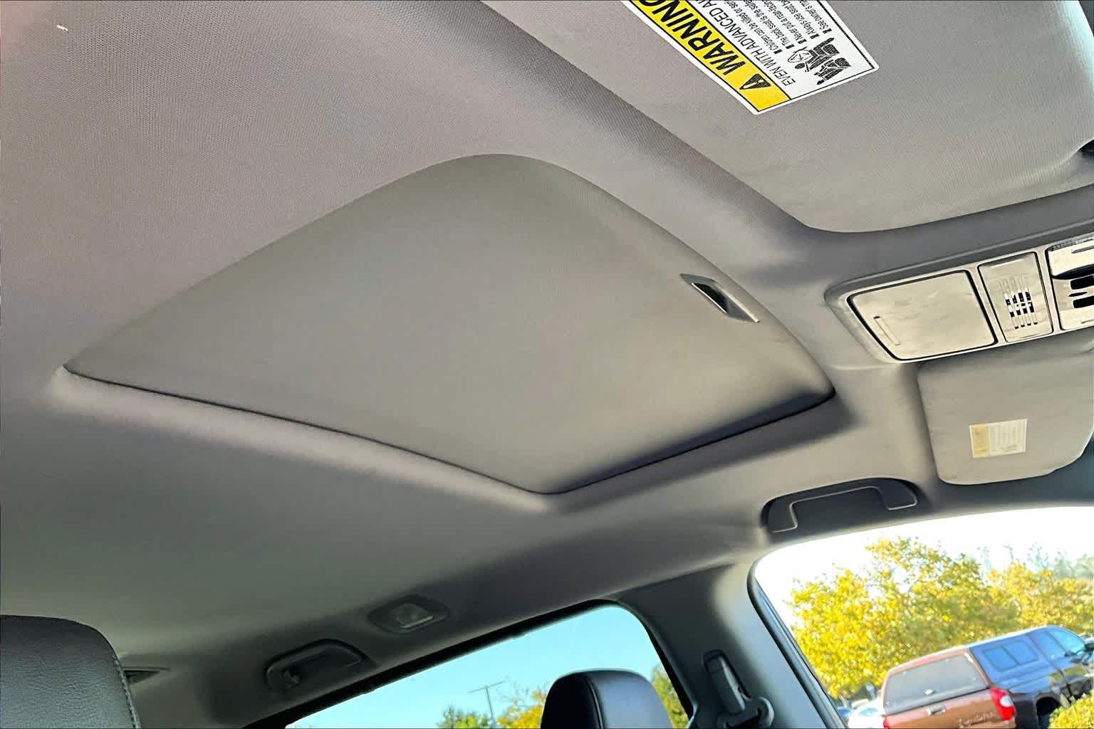 Used 2018 Honda Odyssey EX-L image 13