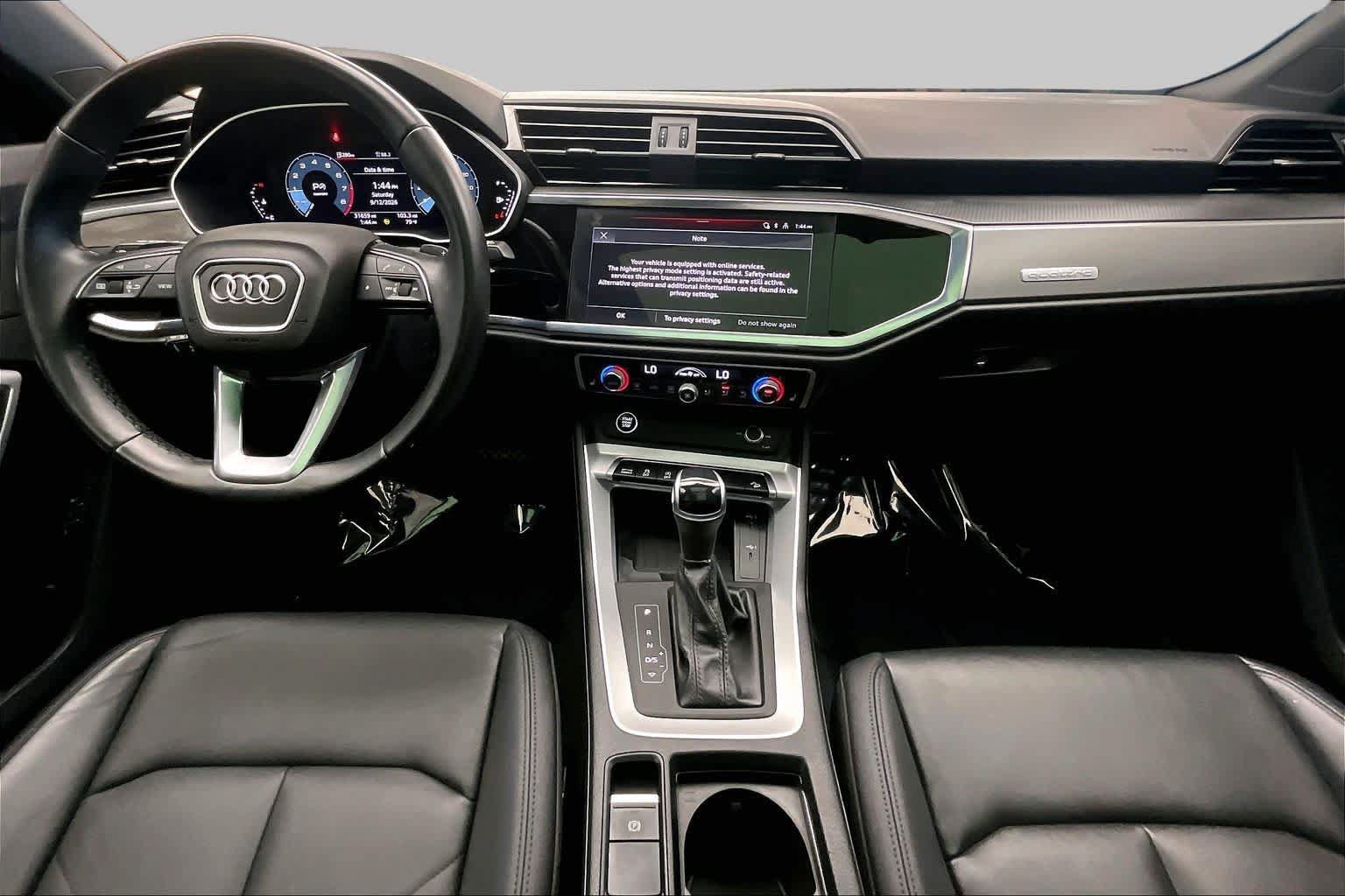 Used 2024 Audi Q3 2.0T Premium Plus w/ Premium Plus Package AWD/4WD image 16