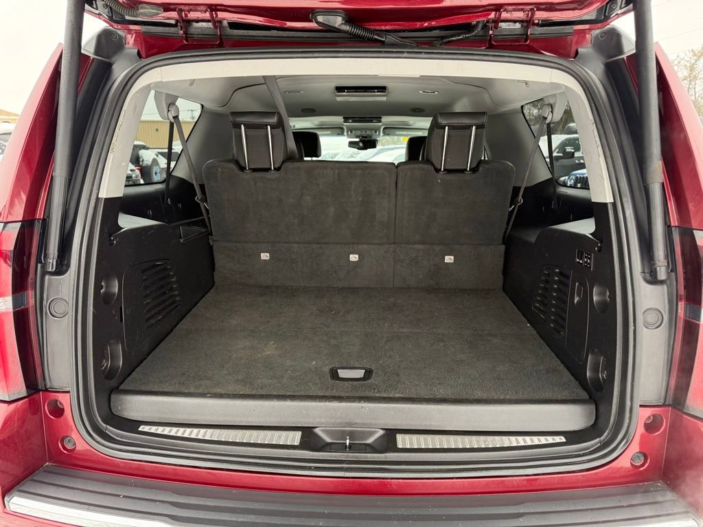 Used 2019 Chevrolet Suburban Premier image 26