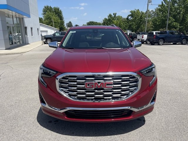 Used 2020 GMC Terrain Denali image 3