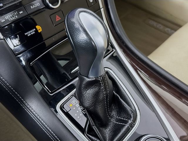 Used 2015 INFINITI Q50 Premium w/ Technology Package image 17