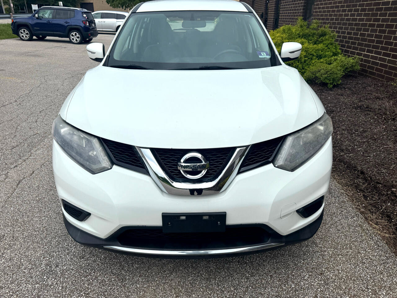 Used 2015 Nissan Rogue S image 26