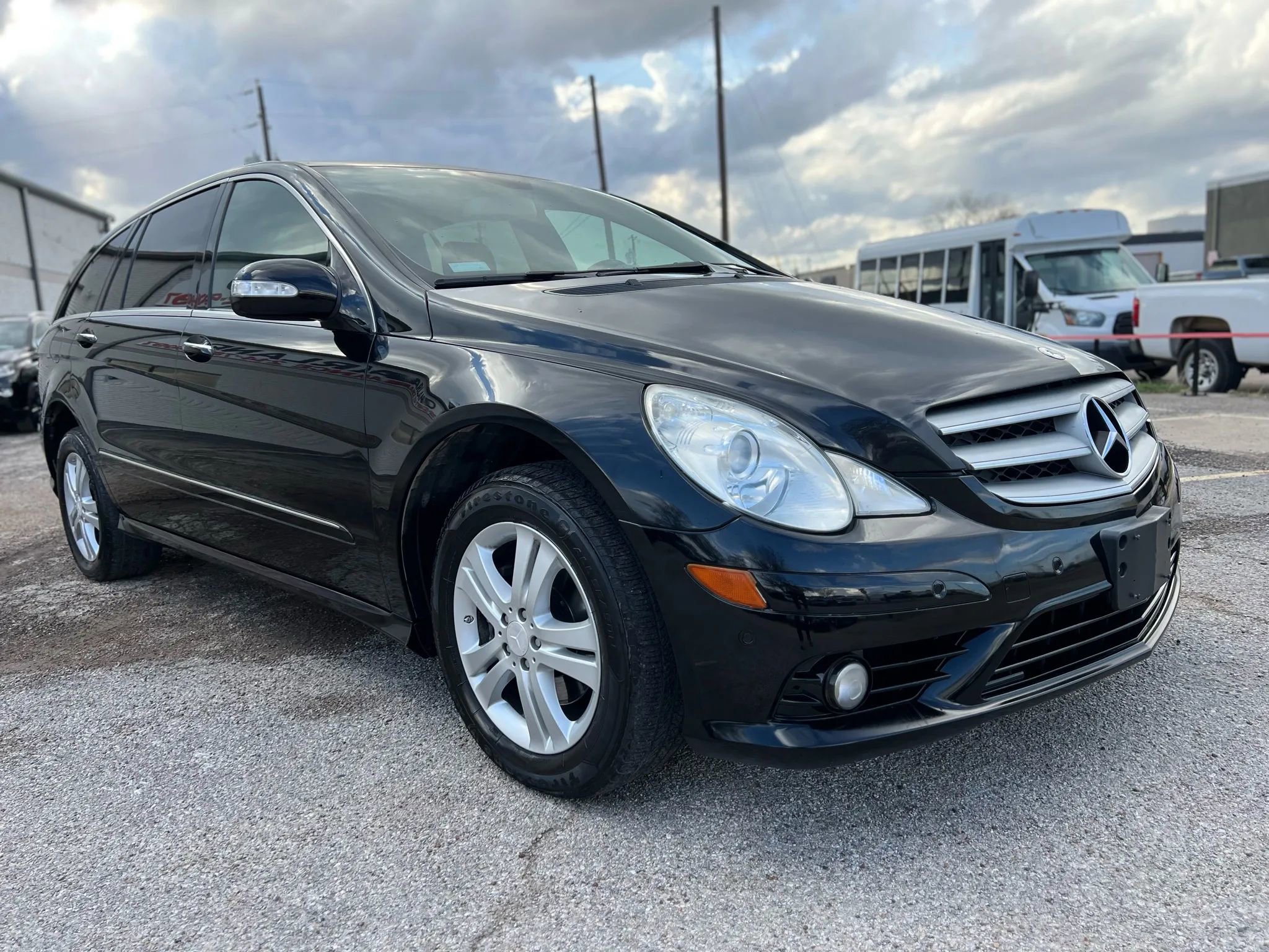 Used 2008 Mercedes-Benz R 350 2WD image 9