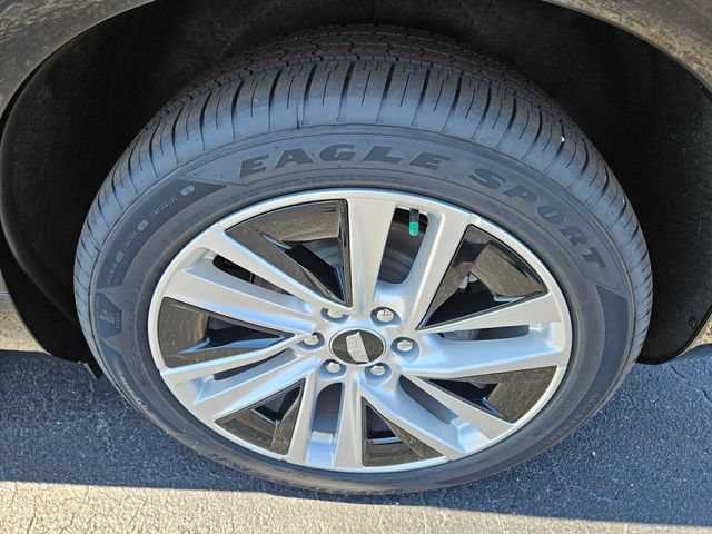 New 2027 Cadillac Vistiq Luxury AWD/4WD image 14