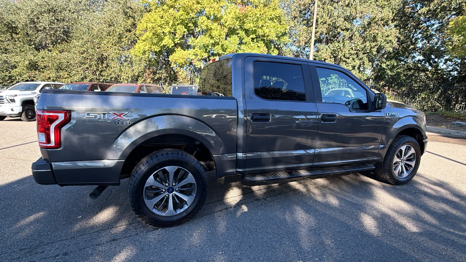 Used 2019 Ford F150 XL w/ Equipment Group 101A Mid AWD/4WD image 4