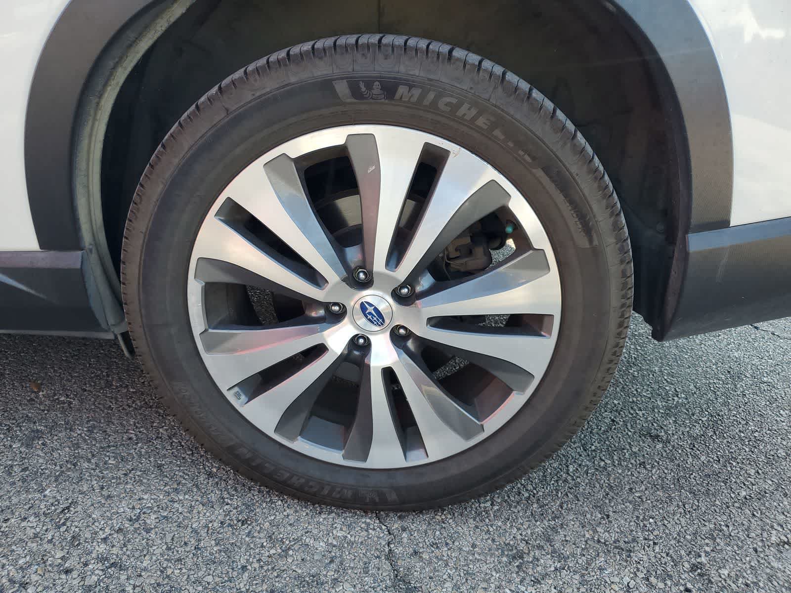 Used 2019 Subaru Ascent Limited AWD/4WD image 12