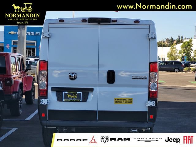 Used 2025 RAM ProMaster 1500 w/ Safety Group FWD image 5