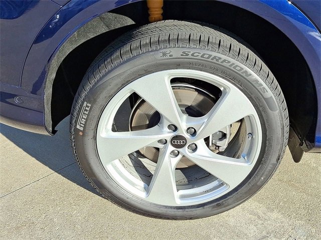 New 2025 Audi Q5 Premium Plus image 5