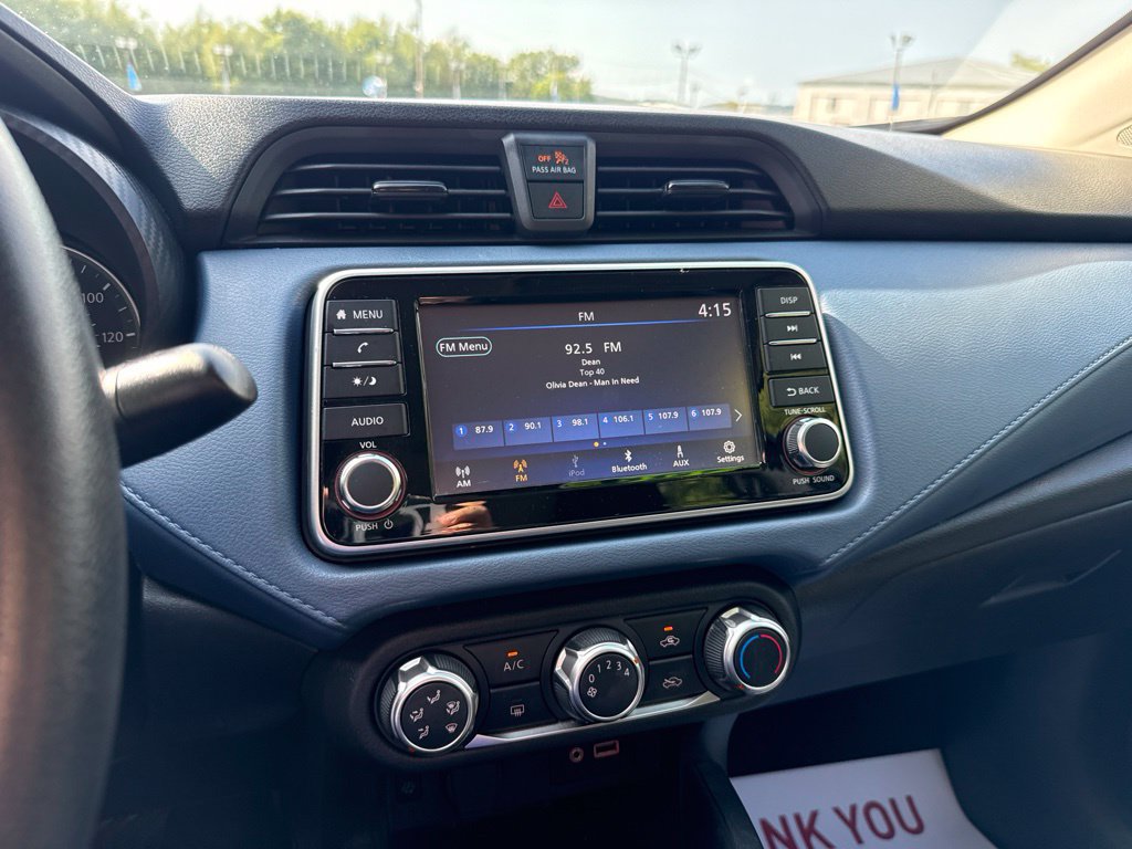Used 2025 Nissan Versa SV FWD image 20