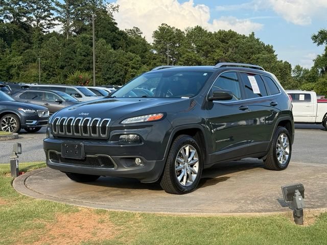 Used 2018 Jeep Cherokee Limited AWD/4WD image 3
