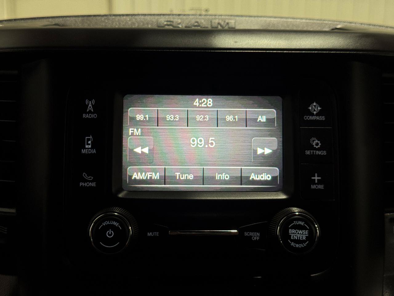 Used 2023 RAM 2500 Tradesman AWD/4WD image 32