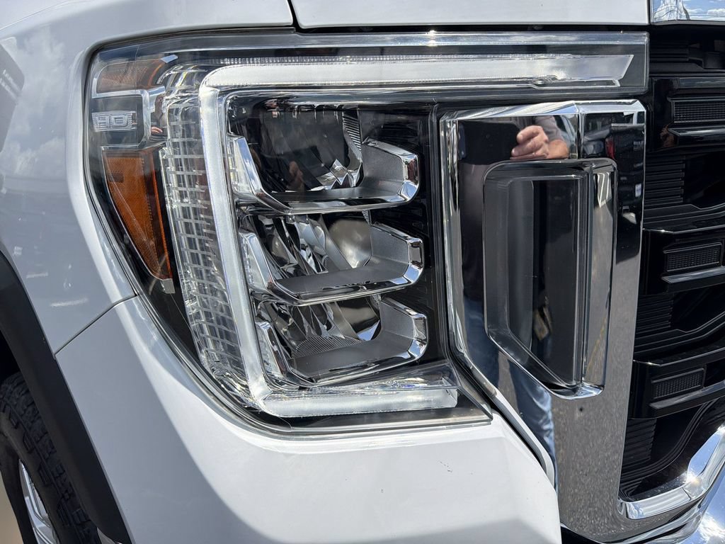 Certified 2022 GMC Sierra 2500 Pro w/ Convenience Package AWD/4WD image 12