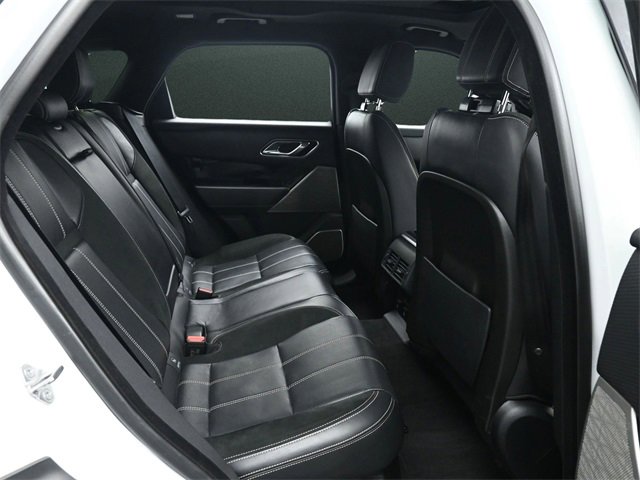 Used 2018 Land Rover Range Rover Velar R-Dynamic SE image 17