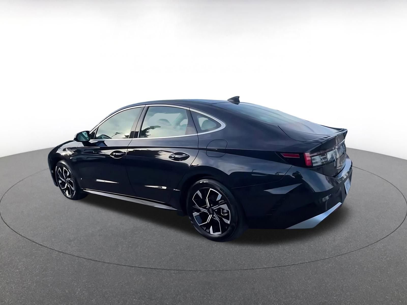 Used 2025 Hyundai Sonata SEL image 10